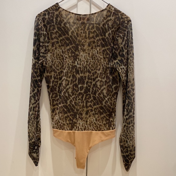 NEVER WORN scripted mettallic body suit size M - Picture 5 of 9